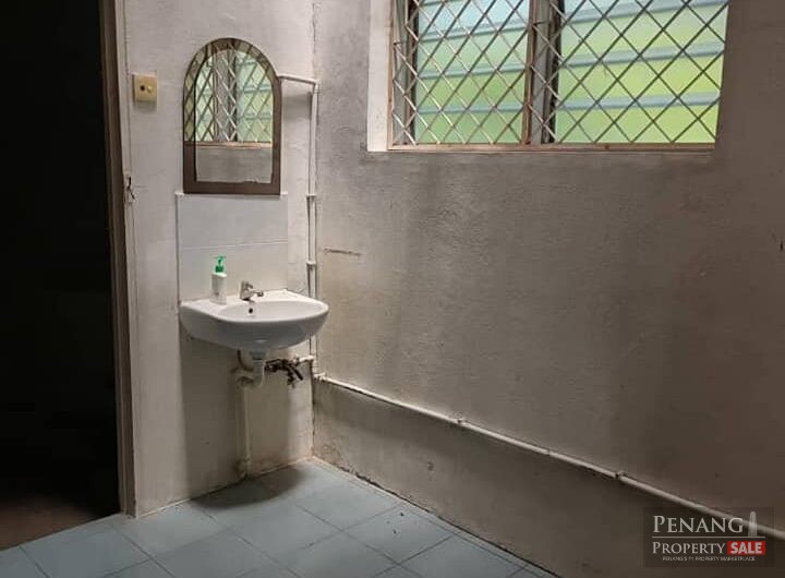 1 STOREY TERRACE HOUSE END UNIT