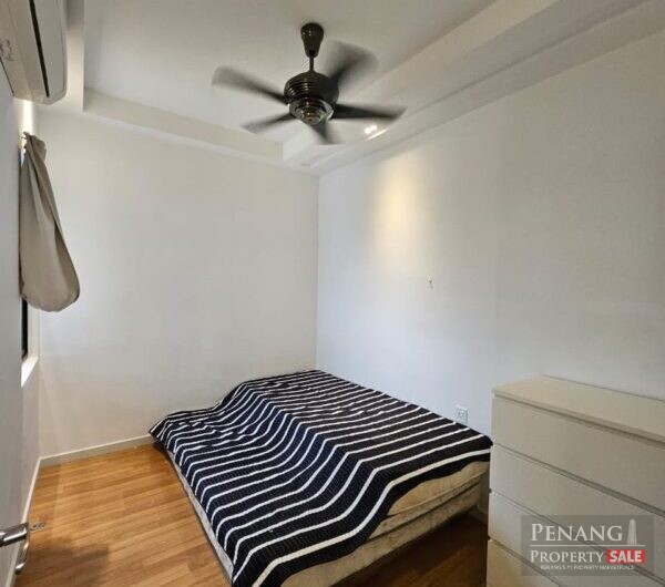 Tri Pinnacle Condo, corner uit, fully furnished