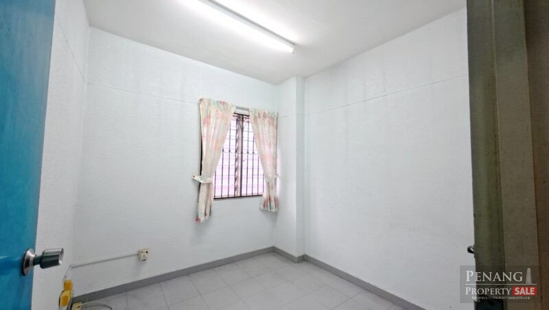 Desa Intan at Farlim, Block 7A 3 bedrooms unit 650SF FOR SALE