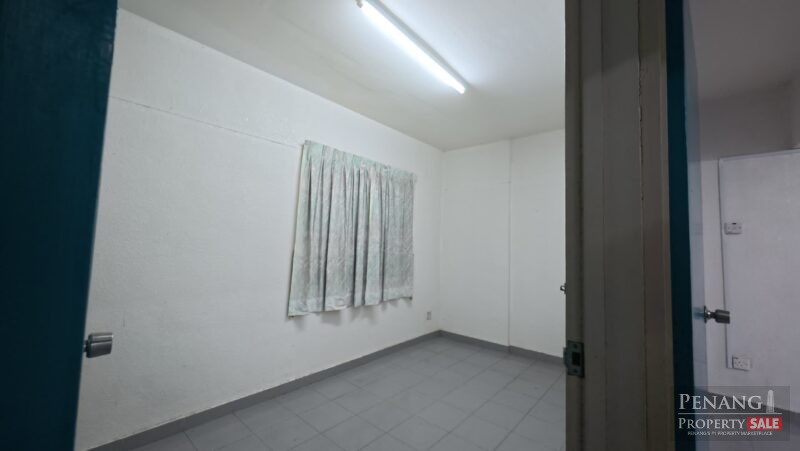 Desa Intan at Farlim, Block 7A 3 bedrooms unit 650SF FOR SALE