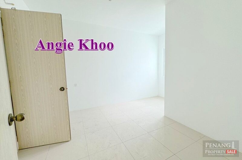 2 Car Park Side by Side Private lift Sungai Ara 1598sqft The Clovers