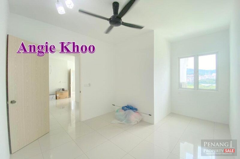 Private lift The Clovers Sungai Ara 1598sqft 2 Car Park Basic unit