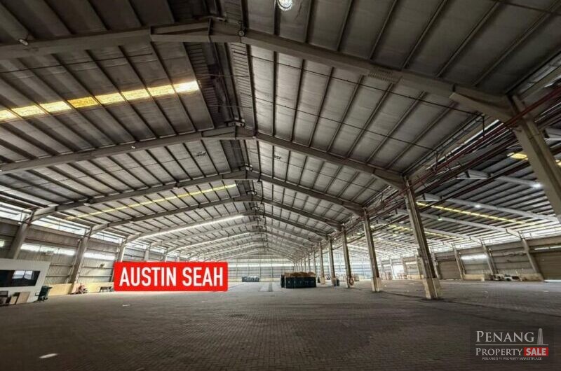 1.5 STOREY BONDED WAREHOUSE For RENT, LAND 4.59 ACRES. 24 LOADING BAYS. RARE IN MARKET