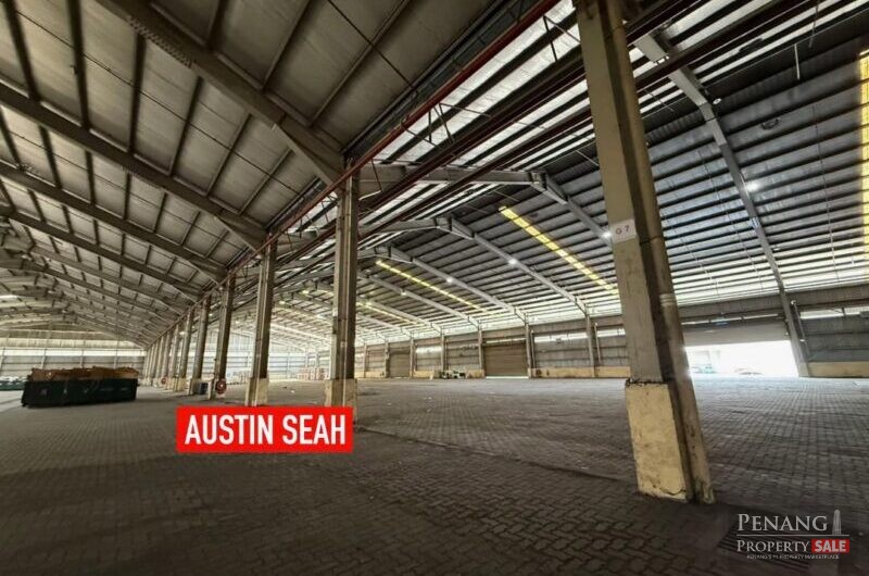 1.5 STOREY BONDED WAREHOUSE For RENT, LAND 4.59 ACRES. 24 LOADING BAYS. RARE IN MARKET
