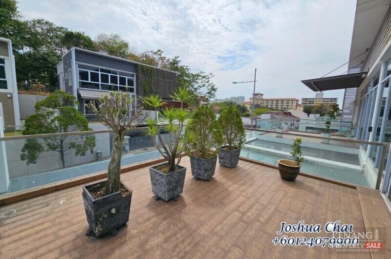 2 STOREY SEMI-DETACHED HOUSE