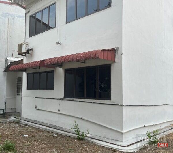 2 STOREY SEMI-DETACHED HOUSE