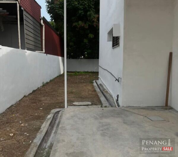 2 STOREY SEMI-DETACHED HOUSE