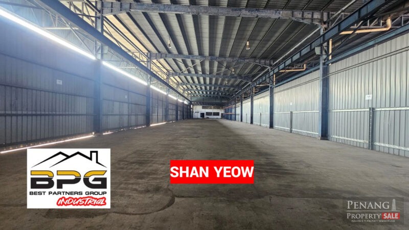 Butterworth near Mak Mandin warehouse with 3 storey office for rent!
