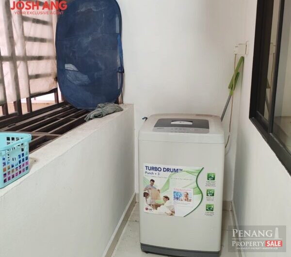 Serina Bay in Jelutong 900sf Fully Furnished Extended 2 Car parks Seaview Unit