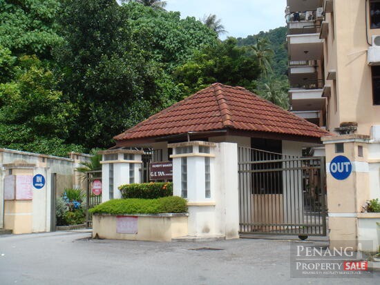 Condo Gembira, well-maintained, low-density condominium at Greenlane