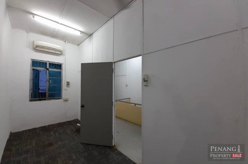Double Storey @ Jalan Loh Boon Siew, Georgeotown