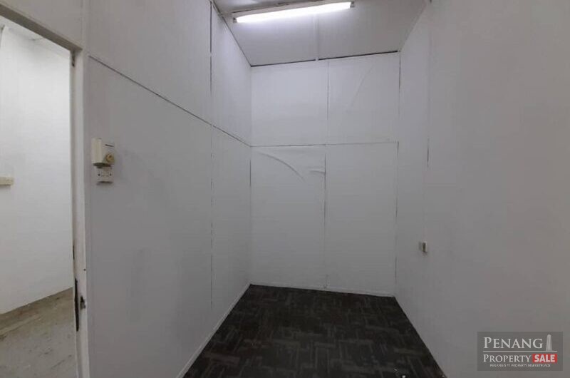 Double Storey @ Jalan Loh Boon Siew, Georgeotown