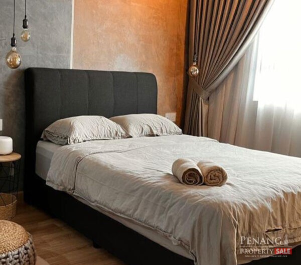 Iconic Vue –FULL ID DESIGNED Unblocked Seaview Unit for Sale!