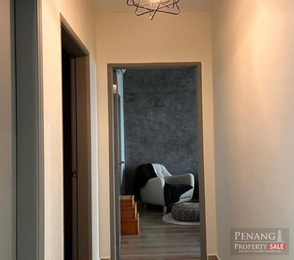 Iconic Vue –FULL ID DESIGNED Unblocked Seaview Unit for Sale!