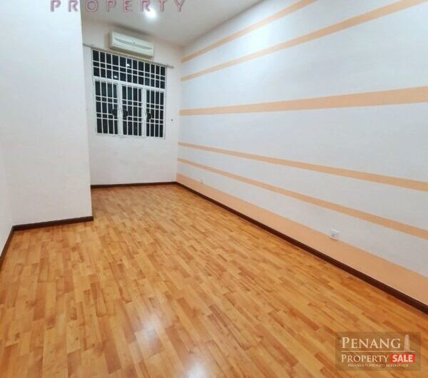 3 Storey Terrace @ Jelutong 3407 Sqft Fully Renovation