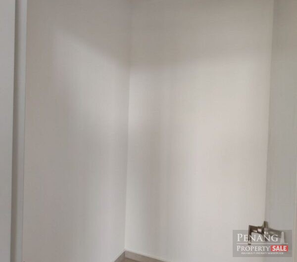 Lucerne Residence Bayan Lepas Brand New Airport Seaview 1100sf