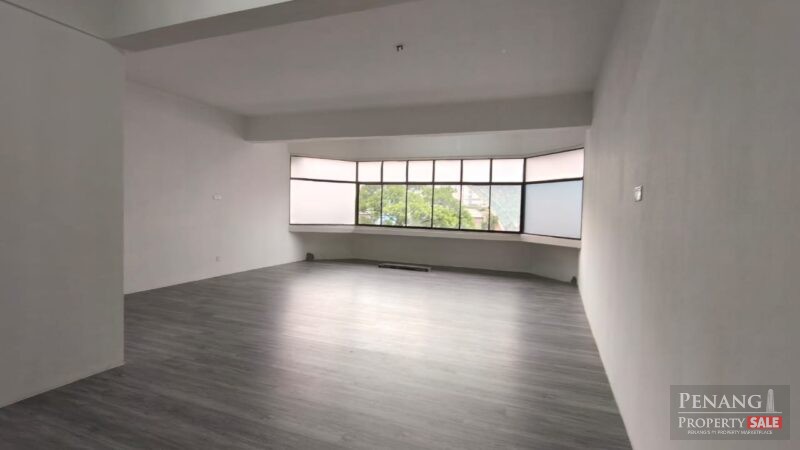 FOR RENT | Relau Walk-Up Shop Lot
