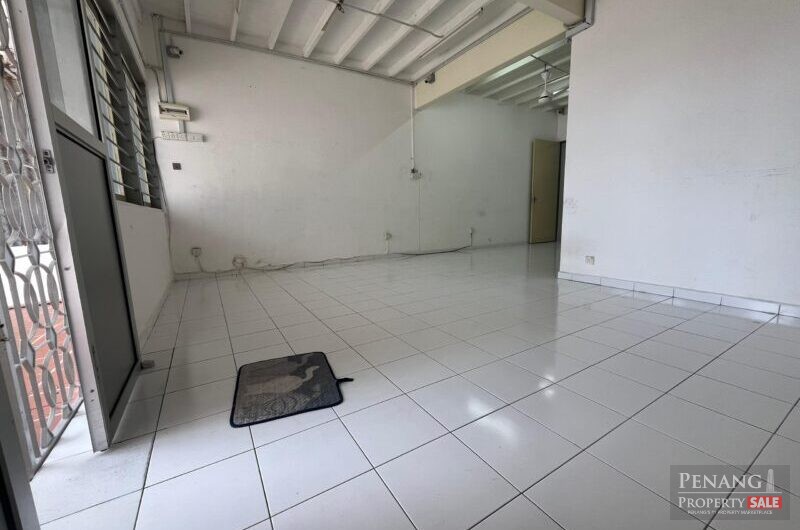 Double Storey Terrace, Jalan Delima, Island Glades, Greenlane