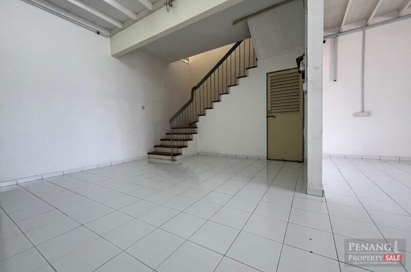Double Storey Terrace, Jalan Delima, Island Glades, Greenlane