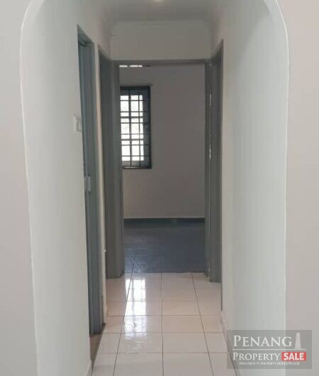 Villa Condo, Relau