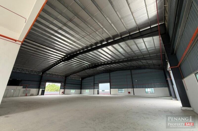 For Rent Brand New 1.5 Storey Adjoining Detached Factory at Va