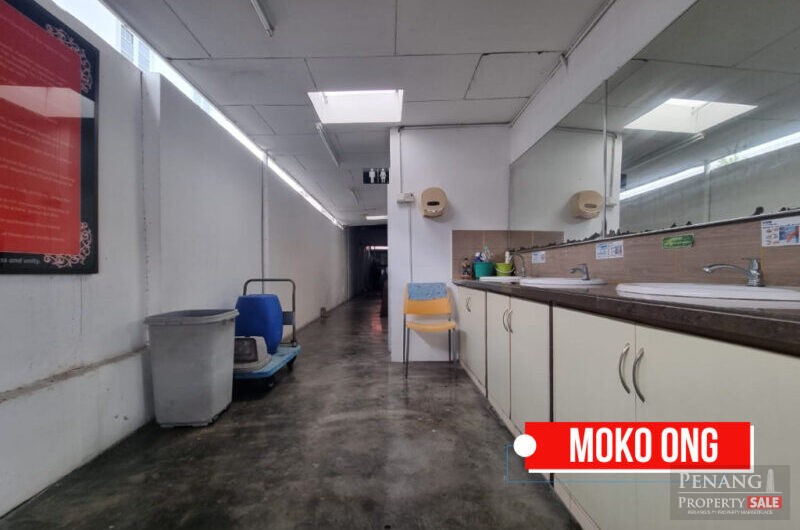 1 Storey Bungalow @ Kampung Melayu Air Itam 12 Car Parks Office / Church