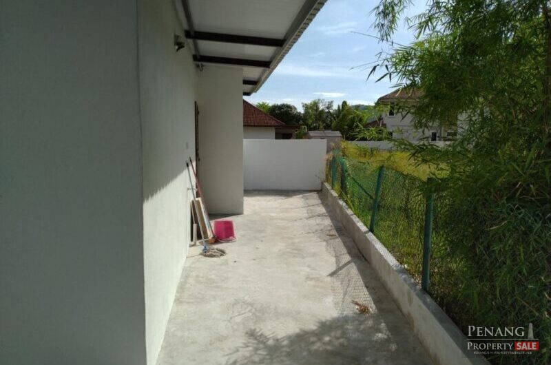 Corner Villa Tanjung Permai Batu Kawan Side Big Land For Rent