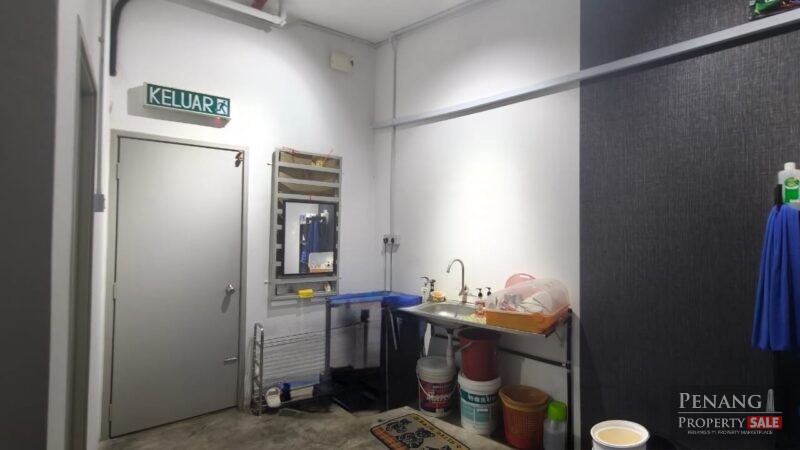 FOR RENT | Golden Triangle Commercial Shop