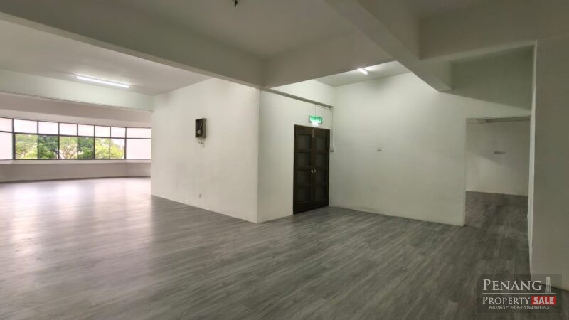 FOR RENT | Relau Walk-Up Shop Lot