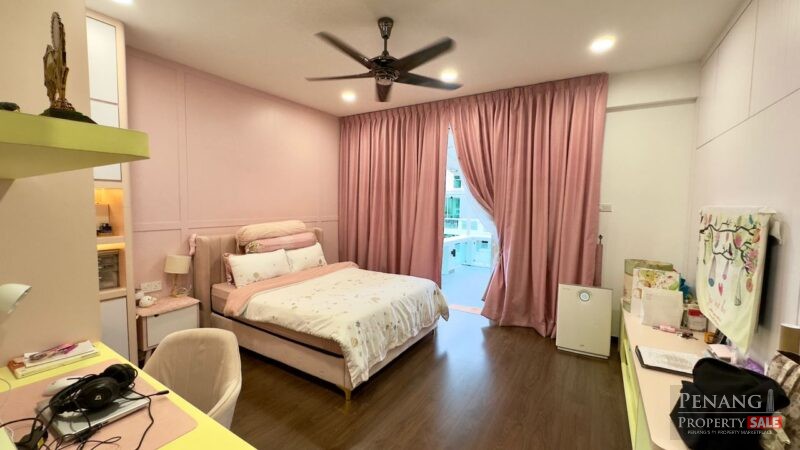 RARE Freehold 3.5 Storey Semi-D @ Bukit Jambul | Gated & Guarded