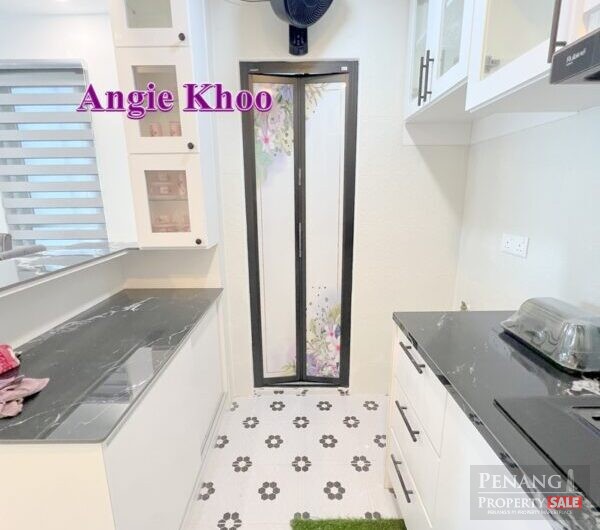Triuni Residence 840sqft 2 CAR PARK Gelugor Fully Renovated