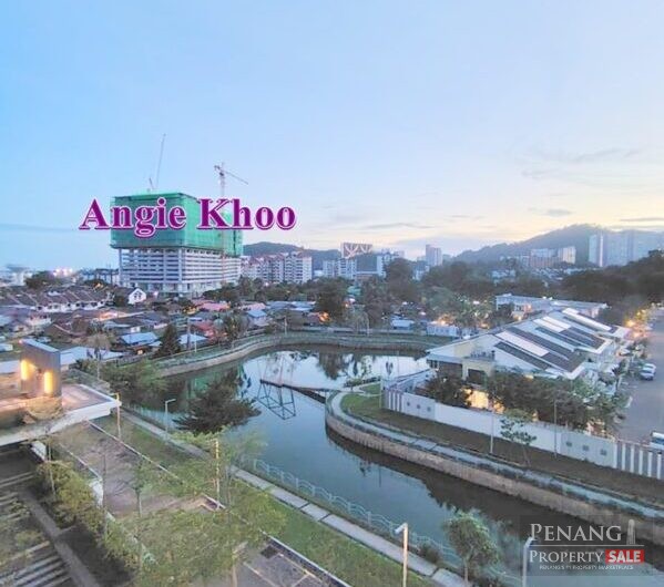 Fiera Vista Bayan Lepas Furnished and renovated 1450sqft 2 Car Park