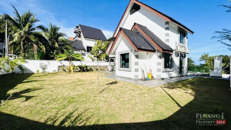 SALE Ferringhi Villas Batu Ferringhi Penang Bungalow House Spacious 10291sf BEST BUY