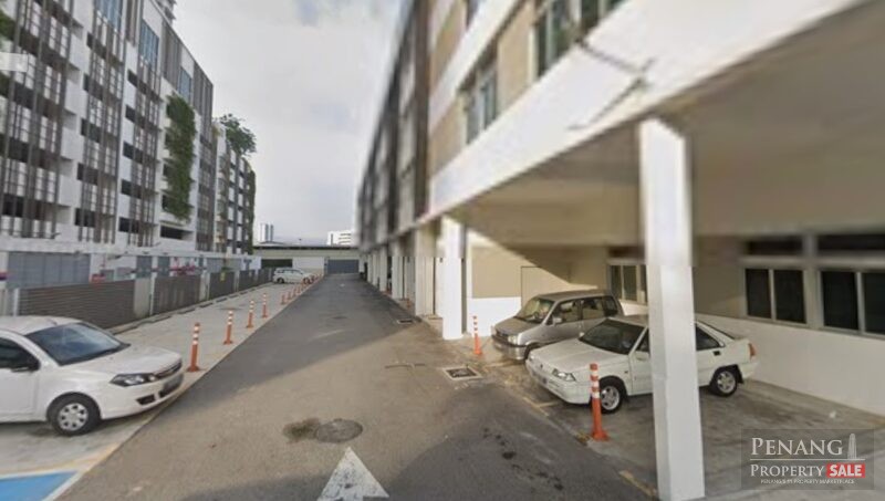 2 Storey Shop Sandiland Cloud 9 Georgetown Freehold Face main road with lift