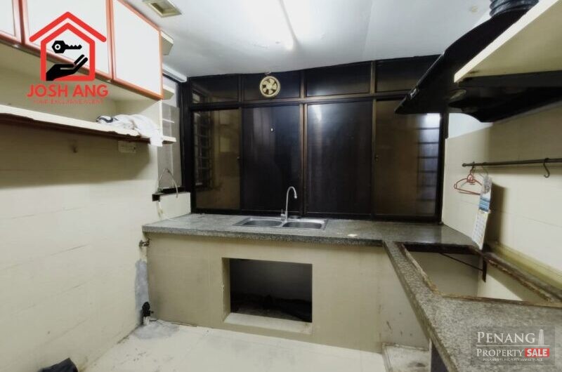 Serina Bay in Jelutong near Karpal Singh Drive Bare Unit Renovated Extended Unit