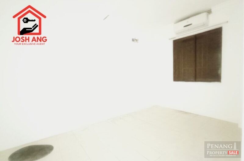Serina Bay in Jelutong near Karpal Singh Drive Bare Unit Renovated Extended Unit