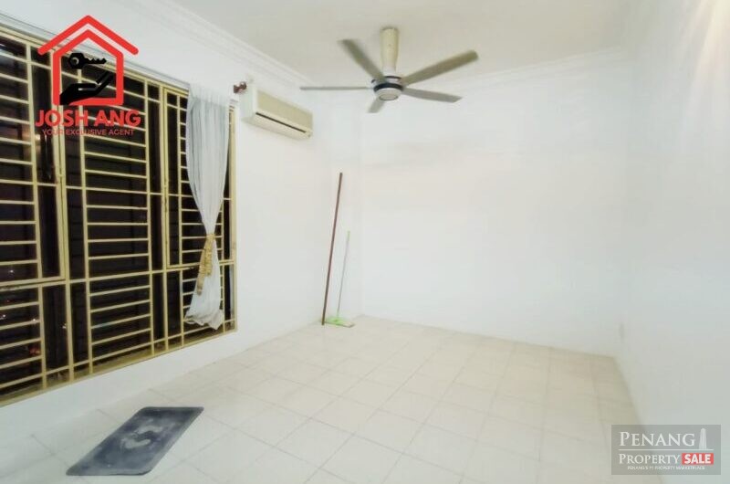 Serina Bay in Jelutong near Karpal Singh Drive Bare Unit Renovated Extended Unit