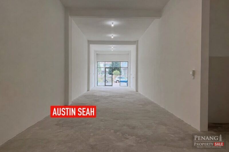 KRYSTAL POINT MAINROAD GROUND FLOOR SHOPLOT For RENT, HIGH VISIBILITY.