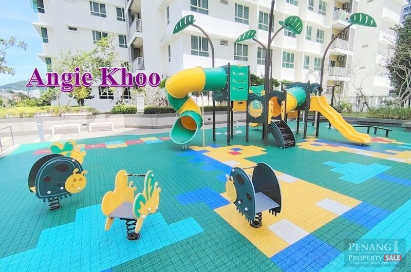 1400sqft 2 Car Park 4 Bedrooms Corner unit Fiera Vista Bayan Lepas