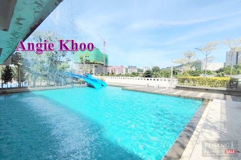 1400sqft 2 Car Park 4 Bedrooms Corner unit Fiera Vista Bayan Lepas