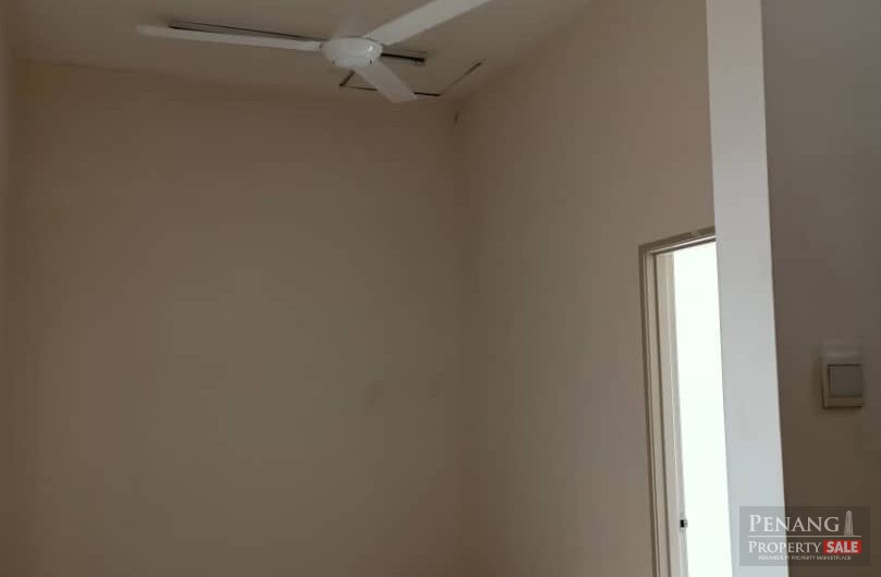 Lorong Mahsuri Bayan Baru 3 storey Terrace
