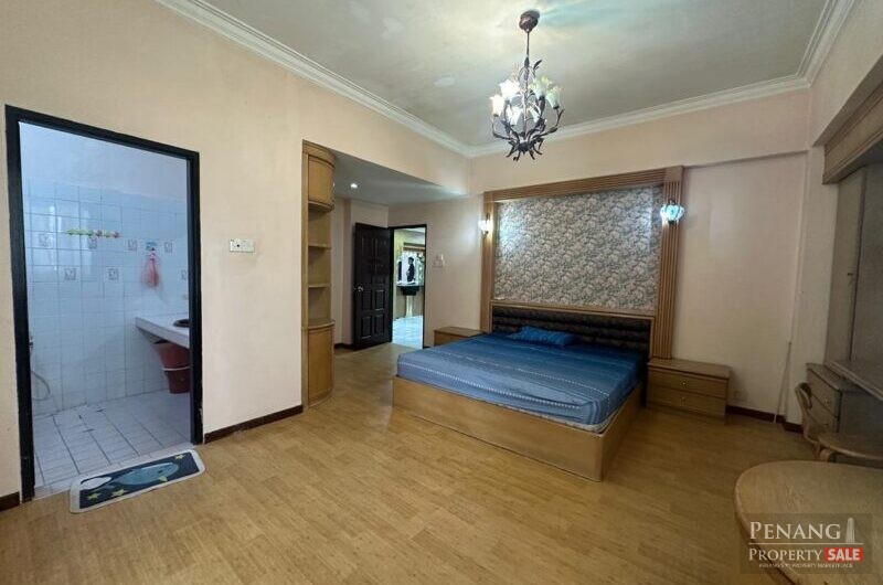 Villamas Condo Logan Road Georgetown 2500sf Freehold Ground floor
