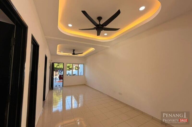 Rumah Baru Reno, Taman Halaman Indah, Jawi