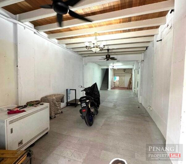 Georgetown – Kimbeley Street double Storey shophouse for rent