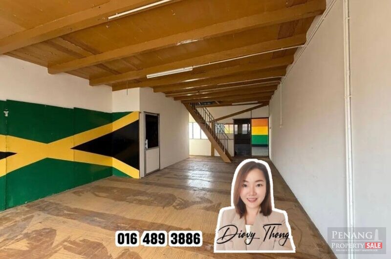 Georgetown –  2.5 Storey Corner Lebuh Melayu