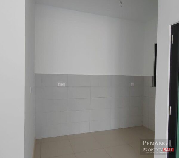 D Starlingtton 2 Car Parks 1044sf Lower Floor For Sale