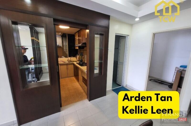 Beautiful Seaview Vista Perdana Apartment in Butterworth For Sale