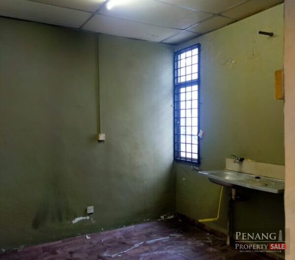 Perai Jaya near Megamall Ground Floor Shop for Rent
