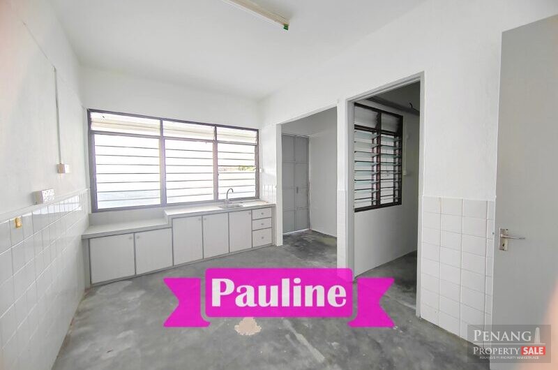 [ 2-Stry Terrace House ] Greenlane 4 Rooms Original Spacious Back Yard