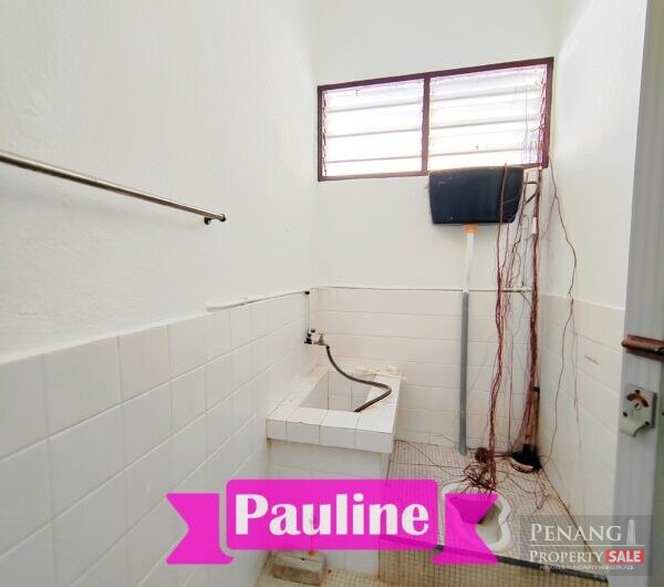 [ 2-Stry Terrace House ] Greenlane 4 Rooms Original Spacious Back Yard
